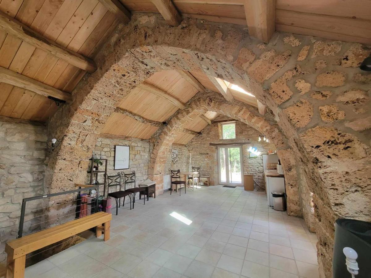 Maison Des Biches Saint-Jean-et-Saint-Paul エクステリア 写真